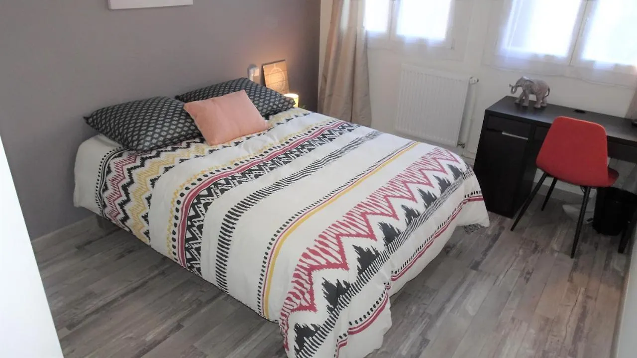 Grand appartement T3/T4 proche des berges du Cher Montluçon France